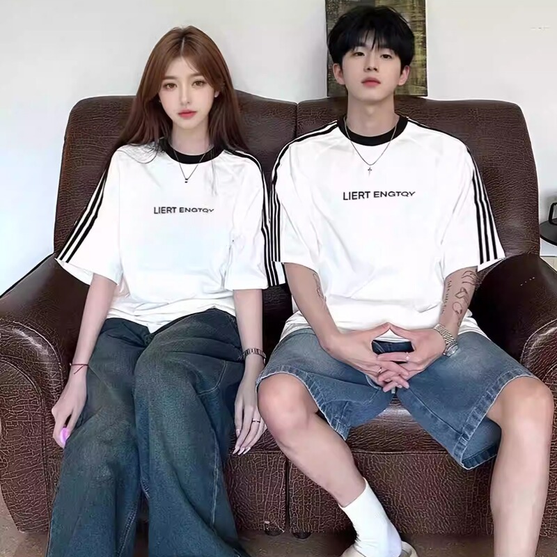 Different Internet Celebrity Couple T-Shirts 2026 New Summer High-Quality Short-Sleeved Niche Disoo Clothes with Three Stripes Different Internet Celebrity Couple T-Shirts 2026 New Summer High-Quality Short-Sleeved Niche Disoo Clothes with Three Stripes