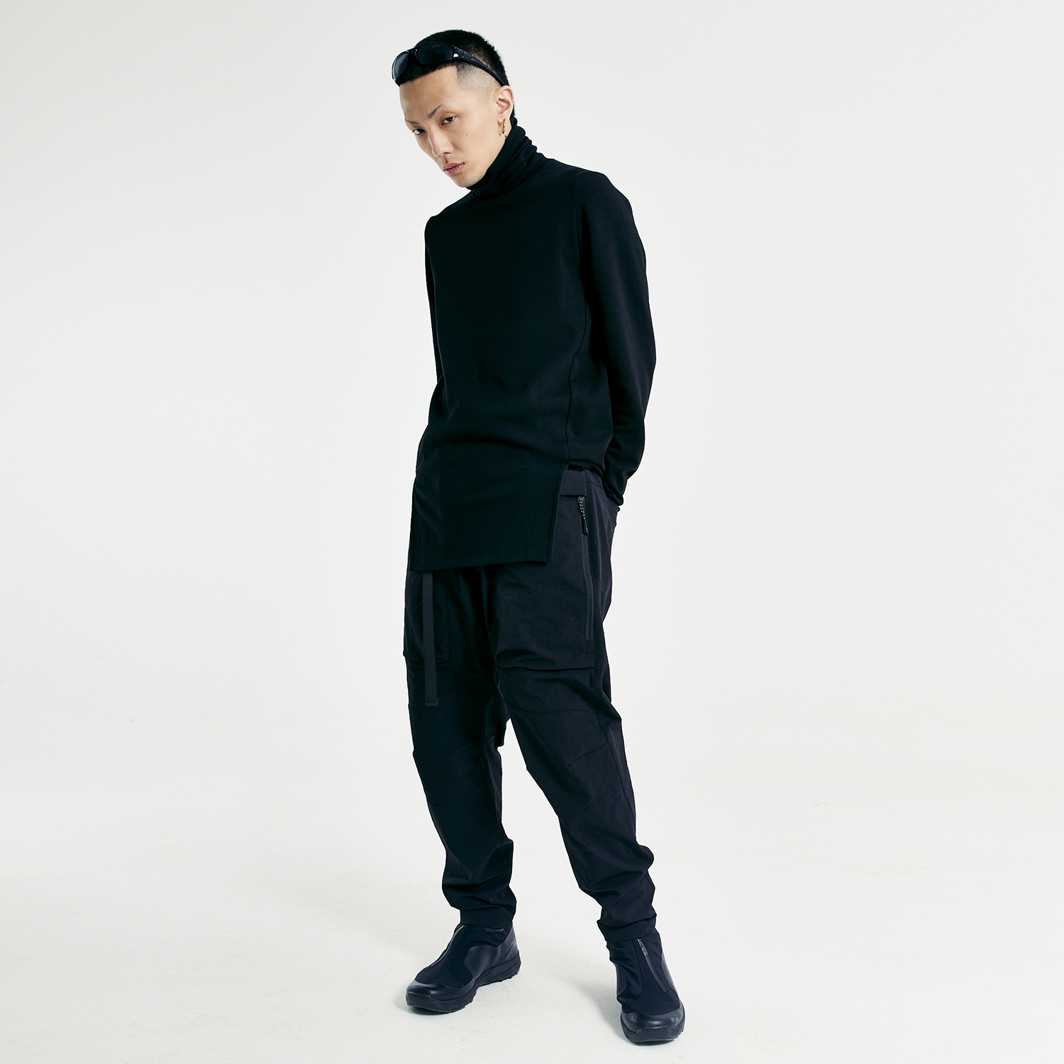 nosucism 2020 A W soft shell molle system cinch cuff thermal trousers waterproof slim fit