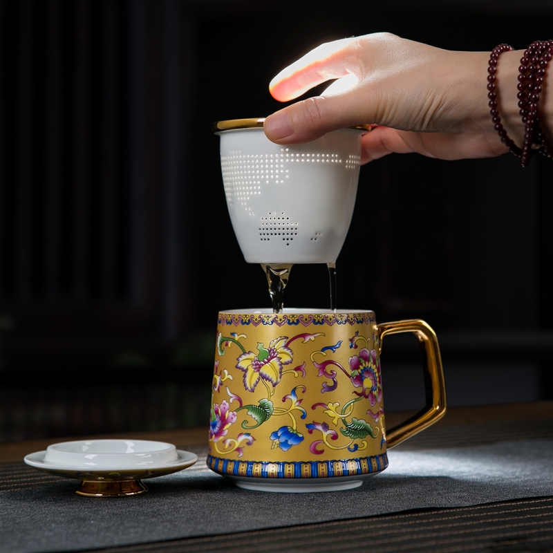 Jingdezhen ceramic cups colored enamel paint hand - made the size with a single filtration separation tea tea cup