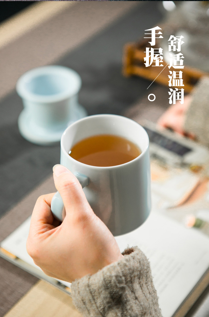 Jingdezhen ceramic cups with cover filter tea cup of tea to separate office cup with the ceramic keller cup water