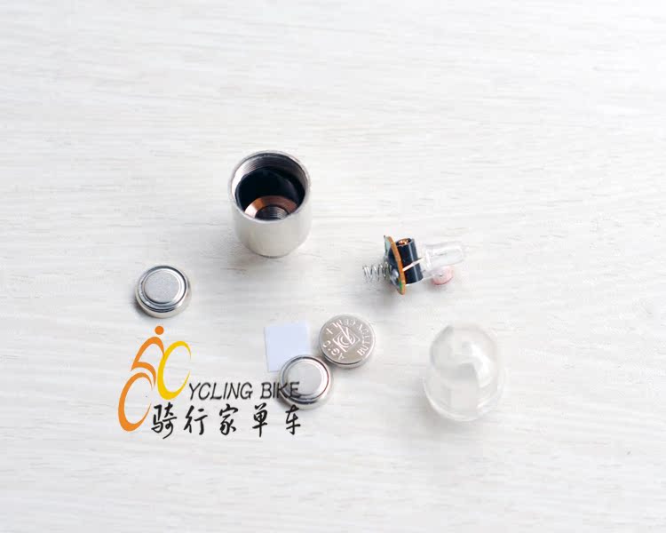 Eclairage pour vélo - feux de Valve - Ref 2402386 Image 12