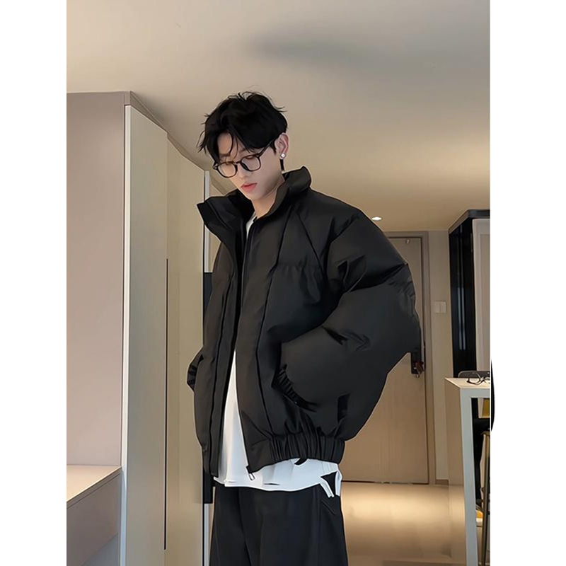 Men's High-End Pu Leather Jacket, Short Checkered Silhouette, Jiujiang down Jacket, Stand Collar, American High Street Style, Thickened Cotton Coat Men's High-End Pu Leather Jacket, Short Checkered Silhouette, Jiujiang down Jacket, Stand Collar, American High Street Style, Thickened Cotton Coat