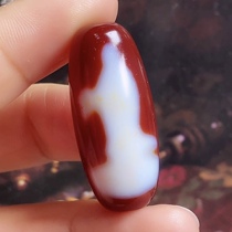 The old red material Guanyin beads in the sky