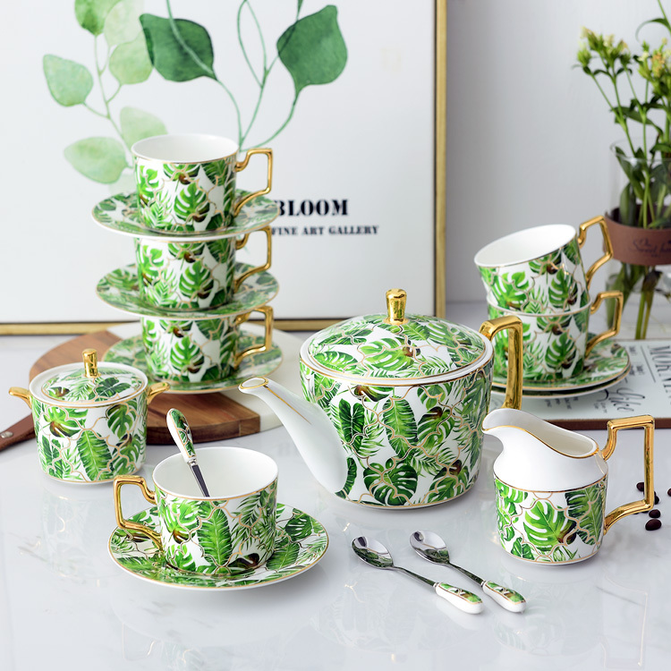 Creative Phnom Penh Light Luxury Coffee Cup, Saucer and Spoon Set ins Exquisite and Fashionable Afternoon Tea Set Ceramic Coffee Set