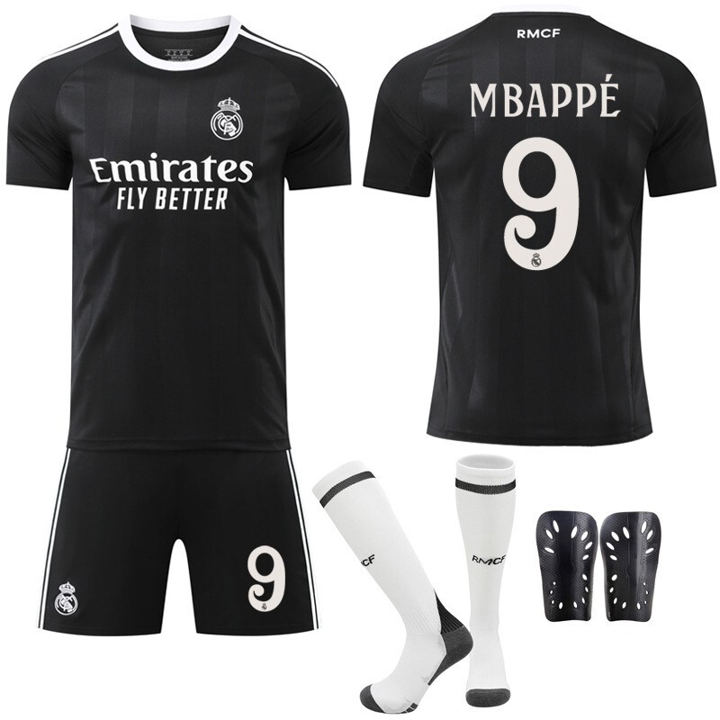 2526 Real Madrid Black Training Jersey No. 9 Mbappe 7 Vinicius C Ronaldo 5 Bellingham Football Uniform Set
