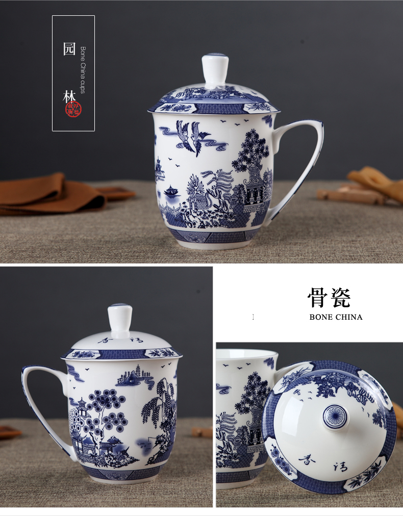 Large capacity office cup Large ipads porcelain cup with cover of jingdezhen blue and white porcelain cup overlord cup 850 ml