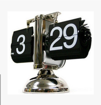 Retro small balance automatic page turning clock classic European living room desktop clock crafts single foot clock