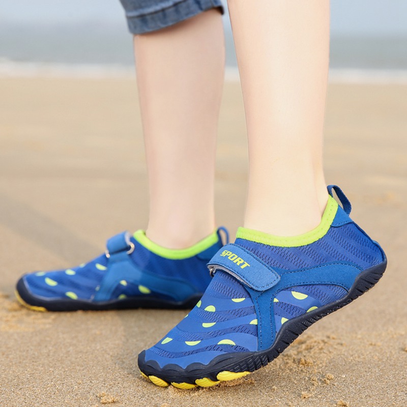 Children's beach socks catching boys beach barefoot playing water outdoor swimming in water floating diving shoes girl non-slip anti-cutting-Taobao