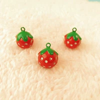 Красная клубника