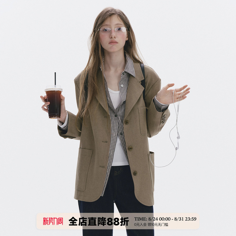 Unretro Retro Artistic Style Shoulder-Padded Loose-Fitting Blazer for Women, Autumn Silhouette Lapel Small-Sized Suit