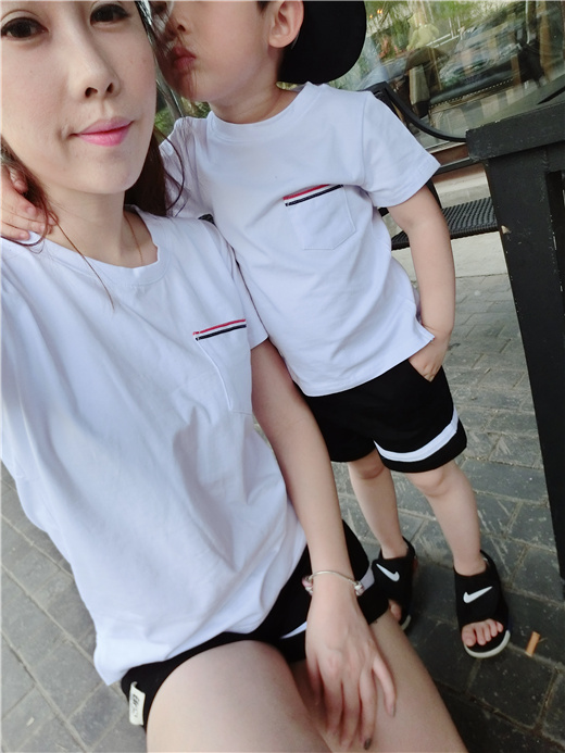 Mới bố mẹ cho con mặc áo thun ngắn tay mùa hè đơn giản gia đình nhà áo ba dây cotton trẻ em mặc bé thủy triều T thời trang gia đình