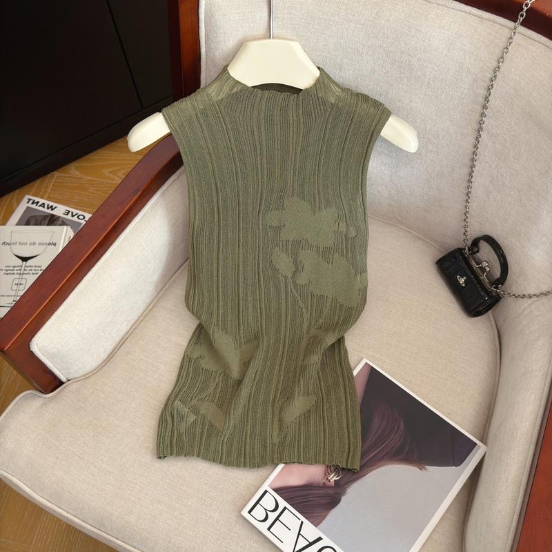 Green Jacquard Elegant Half-High Collar Knitted Vest for Women, Early Autumn New Style, Slimming Layered Fashionable Sleeveless Top Green Jacquard Elegant Half-High Collar Knitted Vest for Women, Early Autumn New Style, Slimming Layered Fashionable Sleeveless Top