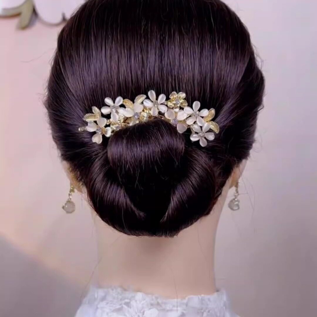 Korean rhinestone cat's eye flower hair comb, hair accessory, hairpin, hair clip, bun hair accessory, mother's head ornament