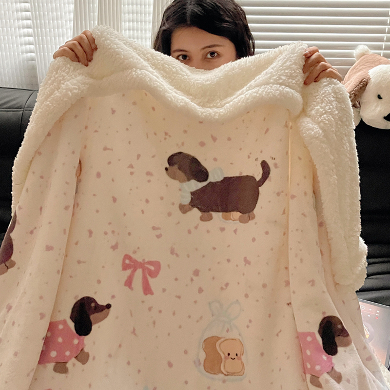 Autumn and Winter New Style Cute High-Weight Thickened Warm Milk Velvet Lamb Fleece Multifunctional Blanket Sofa Nap Blanket Autumn and Winter New Style Cute High-Weight Thickened Warm Milk Velvet Lamb Fleece Multifunctional Blanket Sofa Nap Blanket