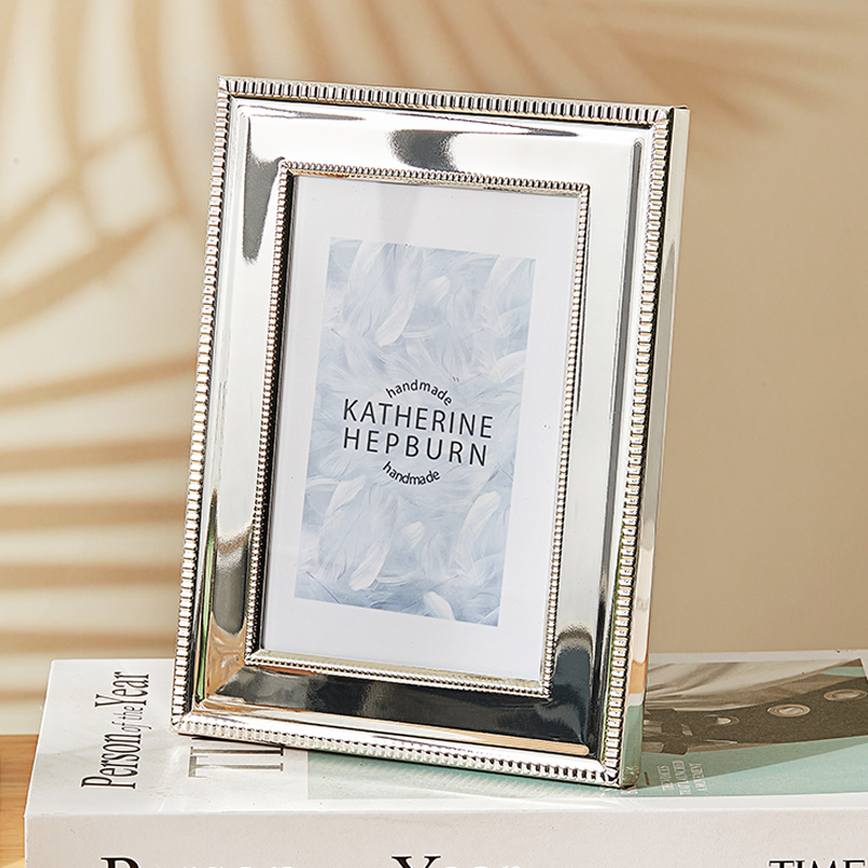 Photo Frame Display Stand, Elegant Wide-Edge, High-End, Premium Feel, High-Grade Metal Photo Frame 6inch 7inch 6inch 7inch Home Decor