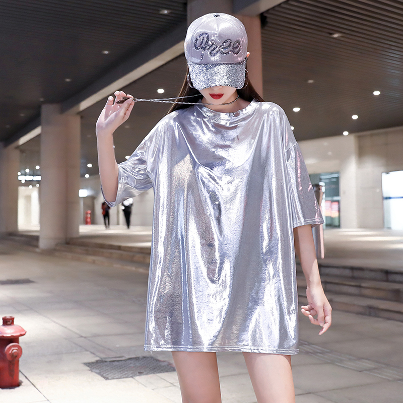 European Style Oversized 2024 Spring/Summer Street Dance Shiny T-Shirt for Women, Loose Short-Sleeved Mid-Length Top