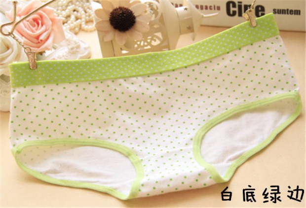 5 chiếc quần lót bằng vải cotton chấm bi nữ eo thấp quần đùi ngắn chấm bi rộng bên ít quần short dễ thương nhỏ tươi quan lot nu cho nguoi cao tuoi