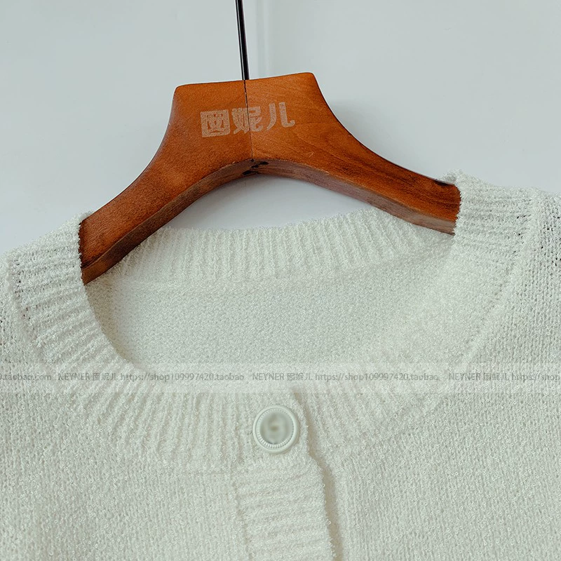 Ngôi sao với cùng áo len cardigan nữ ngắn đoạn nhỏ 2019 xuân mới của phụ nữ áo ba lỗ đan hoa - Cardigan