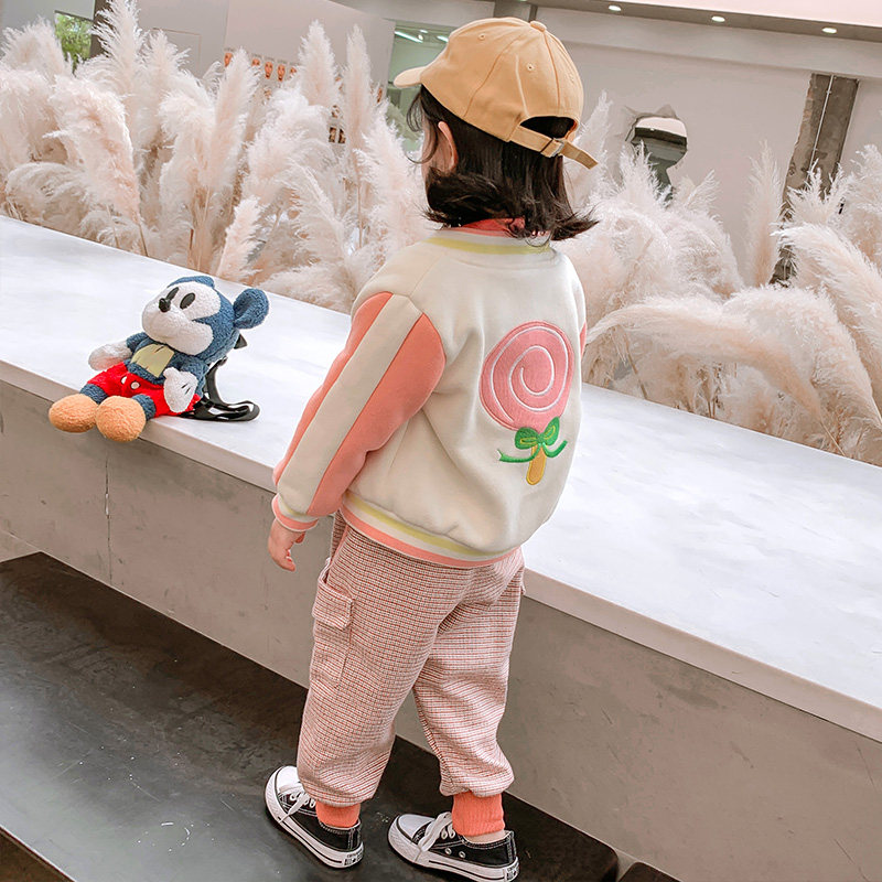 Children's clothing girls ' coat spring and Autumn 2021 new Korean version of the foreign school children's spring net red female baby cardigan top