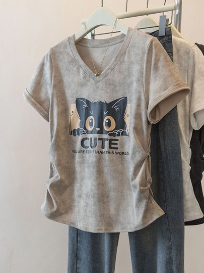 Plus-Size Chubby Girl Age-Reducing Anime Cat Print Short-Sleeve T-Shirt for Women, Ruched Waist, Curved Top to Cover Belly and Hide Fat