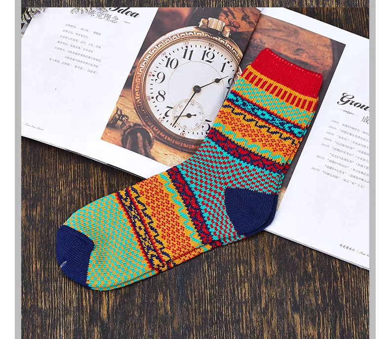 Mùa thu và mùa đông nam quốc gió nhấn màu ống vớ cotton Nhật Bản phong cách Harajuku dày dày vớ xu hướng vớ nam