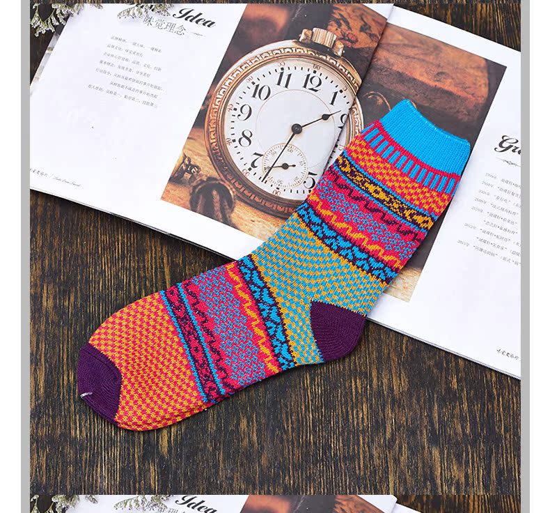 Mùa thu và mùa đông nam quốc gió nhấn màu ống vớ cotton Nhật Bản phong cách Harajuku dày dày vớ xu hướng vớ nam tất nam hàng hiệu