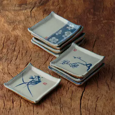 Hand-painted blue and white coarse pottery cup holder Jingdezhen handmade ceramic tea holder Kung Fu tea set Tea ceremony accessories Tea cup pad