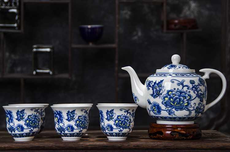 Ceramic teapot single pot of belt filter large household utensils suit under the glaze color of blue and white porcelain of jingdezhen porcelain