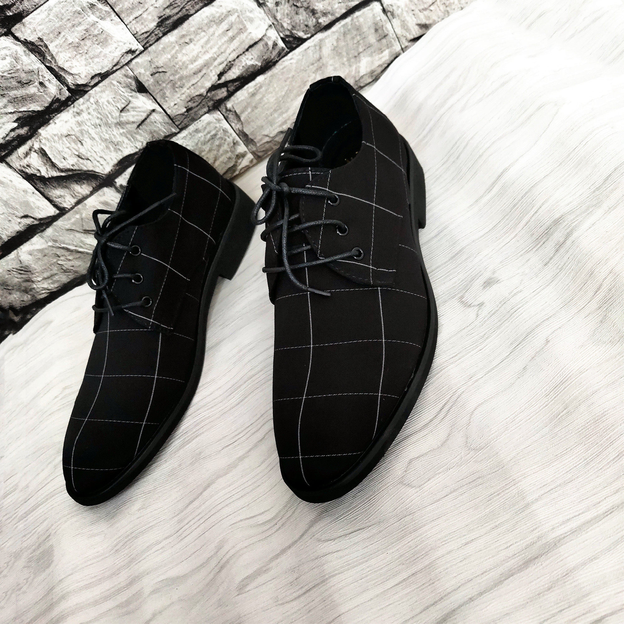 Men's breathable leather shoes men's business lace black cloth men's shoes Korean version of the new youth trendy shoes casual leather shoes