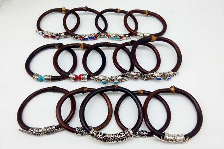 Núi hoang miền nam spatholobus vòng đeo tay thuốc nho Tây Tạng bạc handmade Trang sức Tây Tạng vong deo tay