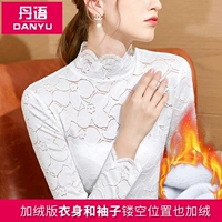 Белый, флисовый