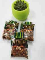 In March the new Northeast opening pine nuts real whole pine nuts independent small packaging scattered name 500g 2 copies