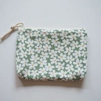 Зеленое цветочное море