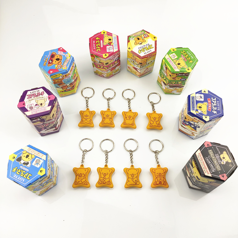 Imitation Snack Bear-Shaped Biscuit 3D Pendant Cute Cartoon Keychain Snack-Shaped Key Ring Hanging Ornament Doll