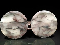 Guilin chicken blood jade ink picture a pair of brand materials single specification: 5 6*0 5CM