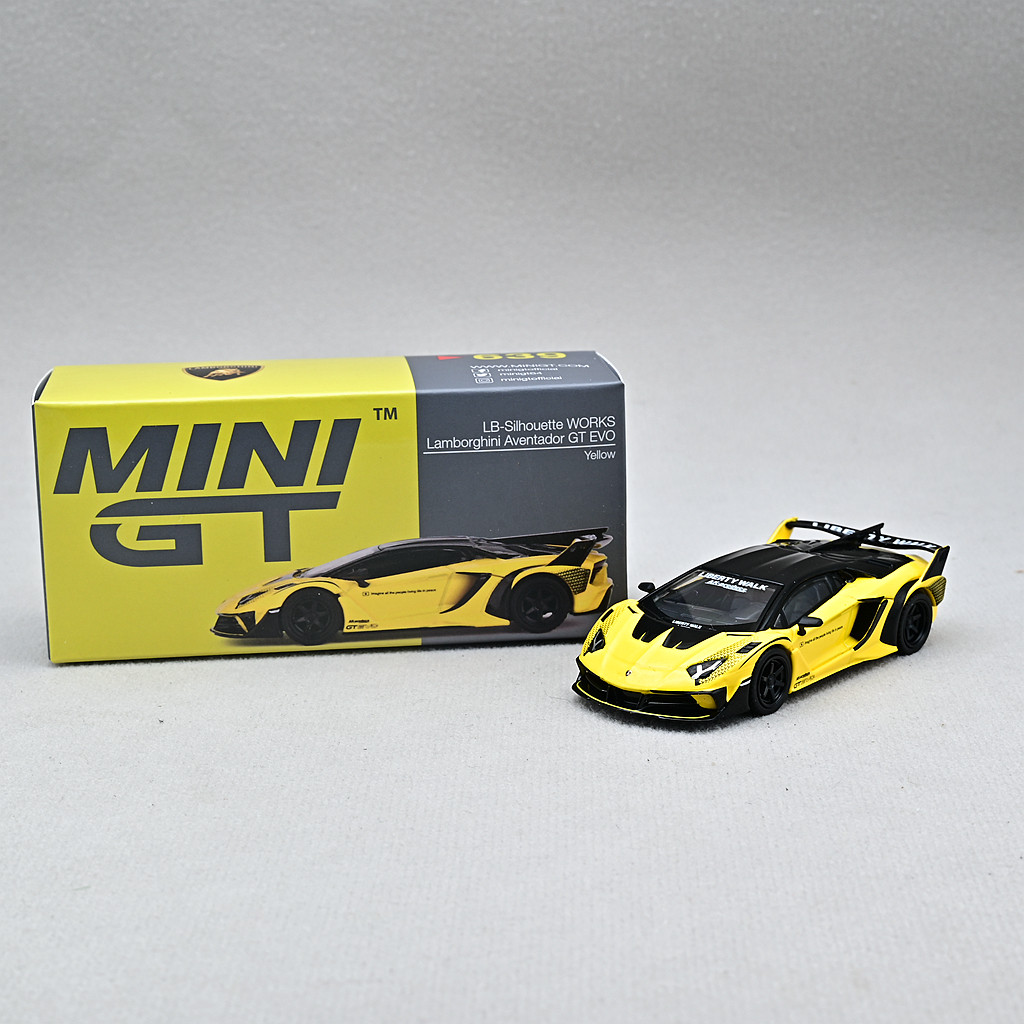 MINI GT 1:64 LB-Silhouette WORKS Aventador GT EVO Yellow Diecast