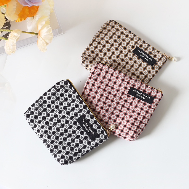 Han edition Xiaoxing Xinling square wallet cute girl heart in minimal small niche change pocket portable bag