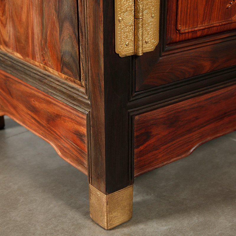 �������Ӻ�ľ�Ҿ߻�̴���A1349