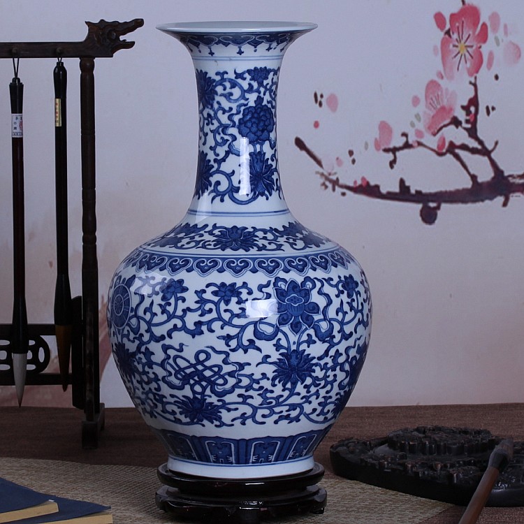 Jingdezhen ceramics antique Chinese blue and white porcelain vase sitting room home flower arranging rich ancient frame handicraft furnishing articles