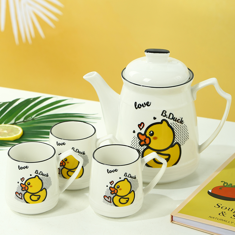 Yellow duck tea set suit household glass suit European contracted with creative cup tray box ceramic cup