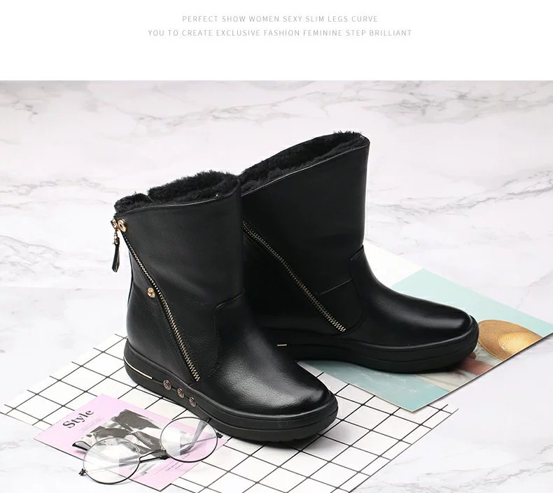 Josiny / Zhuo Shini Fashion Boots mùa đông Wedge Heel Downy Kim loại trang trí bên hông Boots dây kéo 146814516 - Giày ống