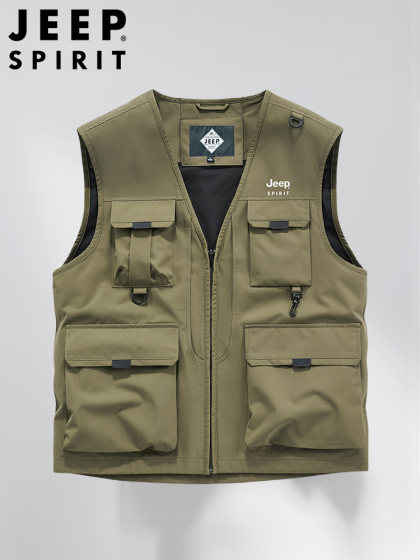 吉普男士工装马甲2025新款春秋季户外钓鱼背心休闲多口袋宽松坎肩