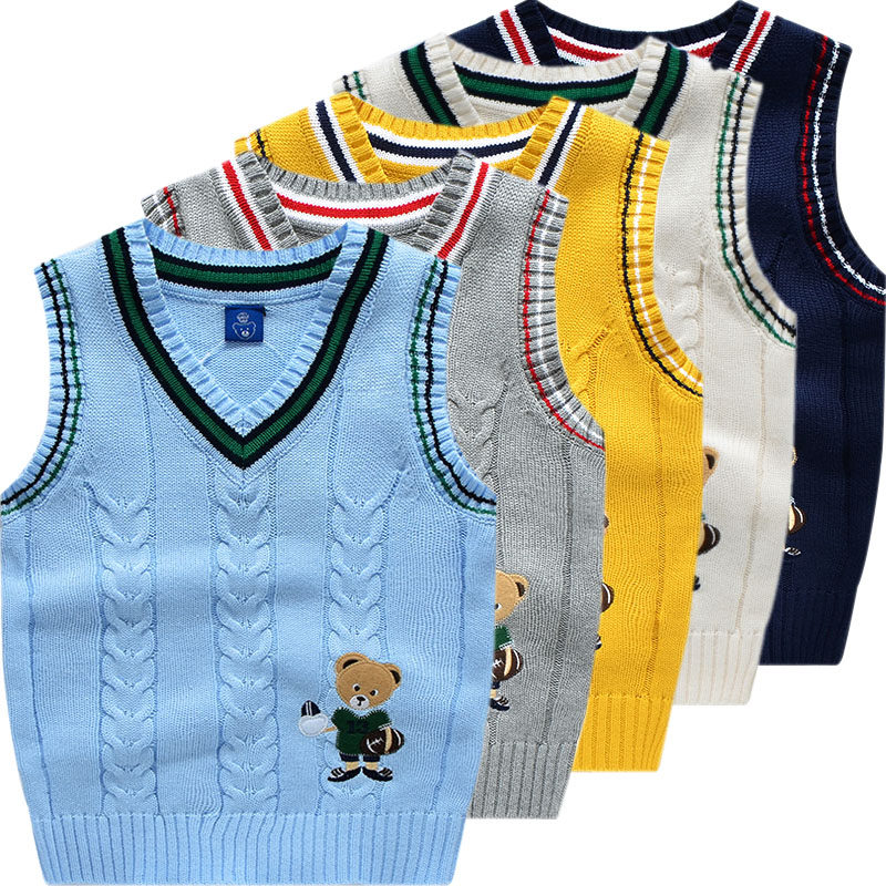 Children casual knit waistcoat 100 lap spring autumn new Korean version Small bear baby knit vest boy sweaters