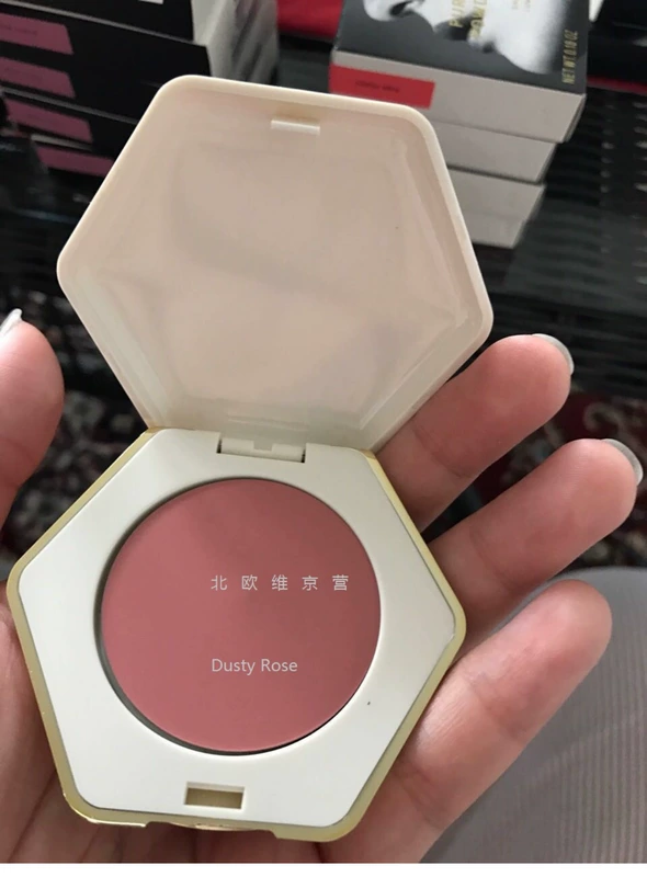 Na Uy H & M Beauty HM trang điểm má hồng dạng kem má hồng TF nhiều màu tùy chọn Spot - Blush / Cochineal