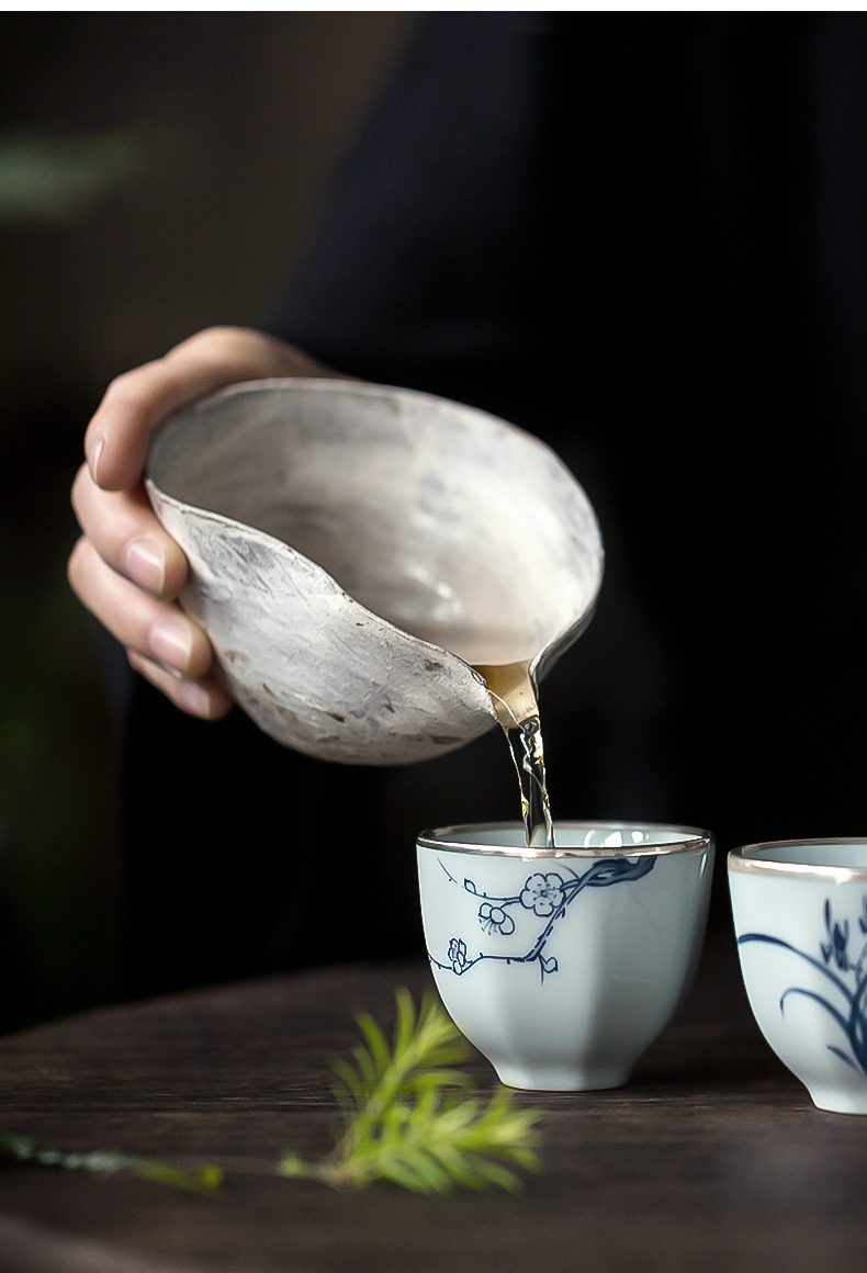 Ultimately responds to trace silver kung fu tea cups coppering. As the master CPU single CPU hand - made ceramic sample tea cup single tea cups