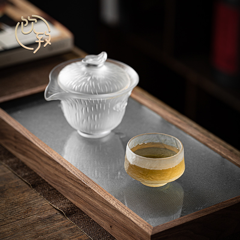 Drinking to a glass cup sample tea cup wine frozen burn tea tea set is irregular, Japanese small cups kunfu tea cup
