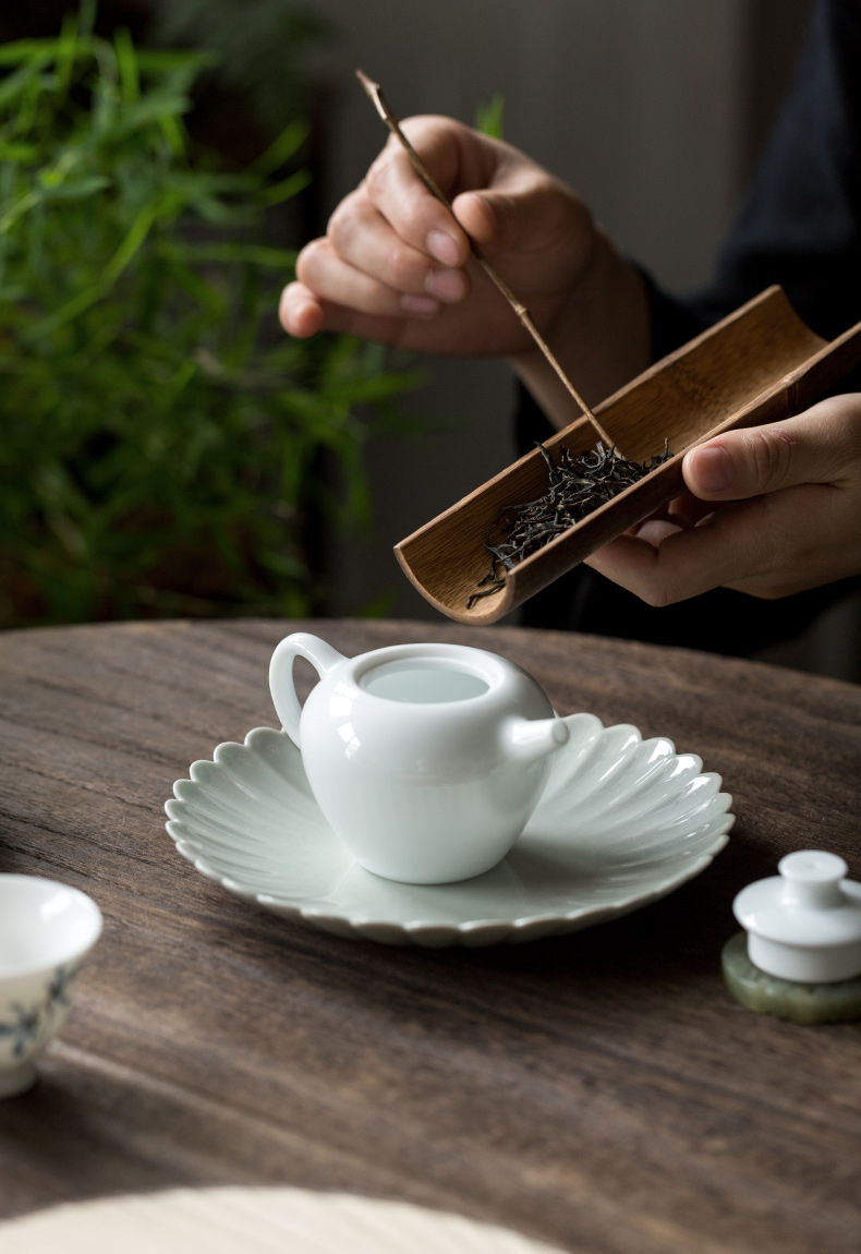 Ultimately responds to the teapot one mini single pot of jingdezhen ceramic kung fu sweet white glazed pot in hand white porcelain tea pot