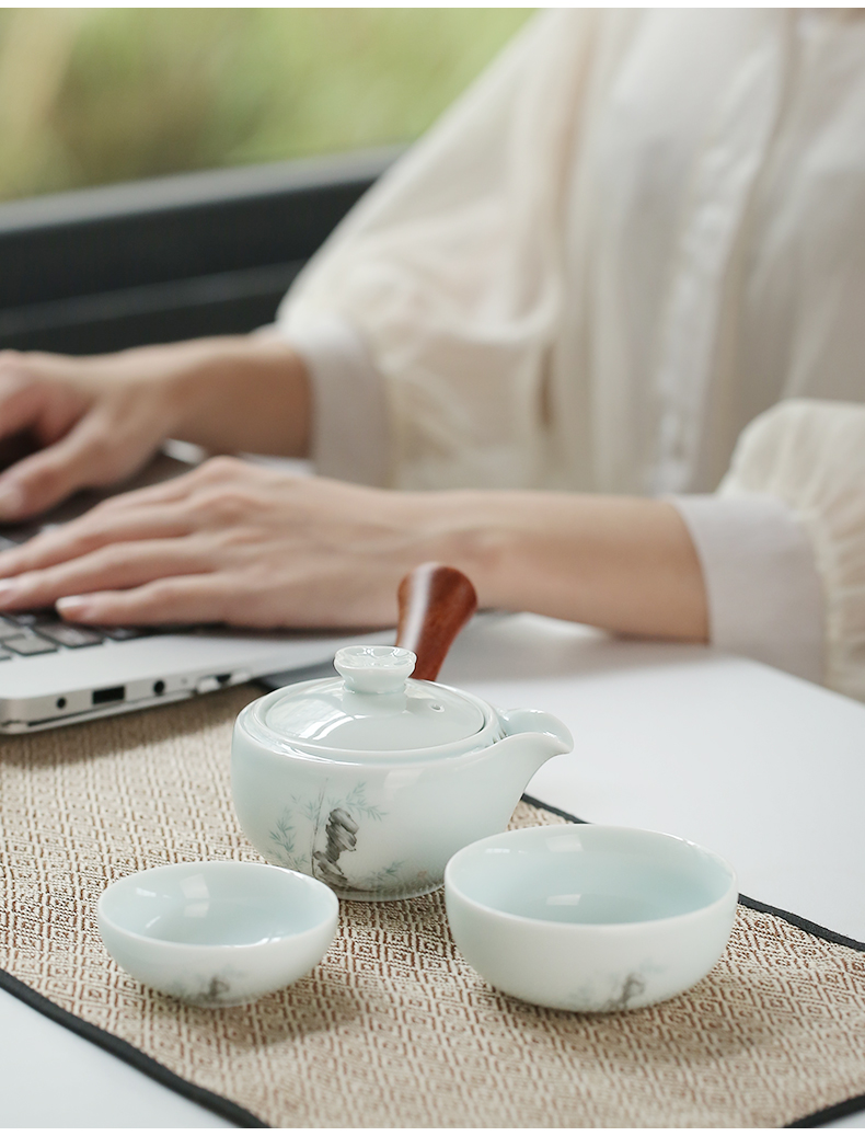 Ultimately responds to a pot of travel two cups of tea set side of kung fu ceramic portable bag tea teapot teacup crack cup