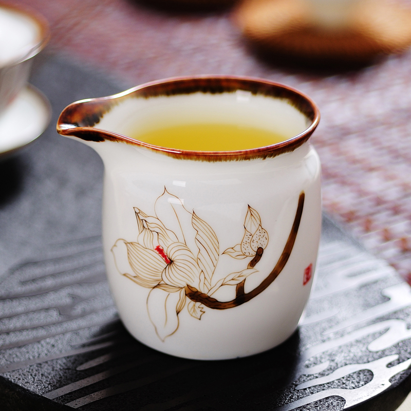 Ultimately responds to jingdezhen hand - made ceramic fair keller kung fu) Japanese portion pours tea tea accessories and a cup of tea