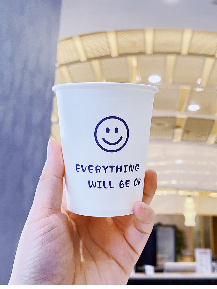 Thickened disposable small paper cup ins cute smiling face birthday picnic water cup cartoon household drink cup customization
